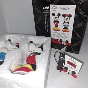 NIB Disney Treasure Craft Ceramic Micky & Minnie Salt & Pepper Shakers